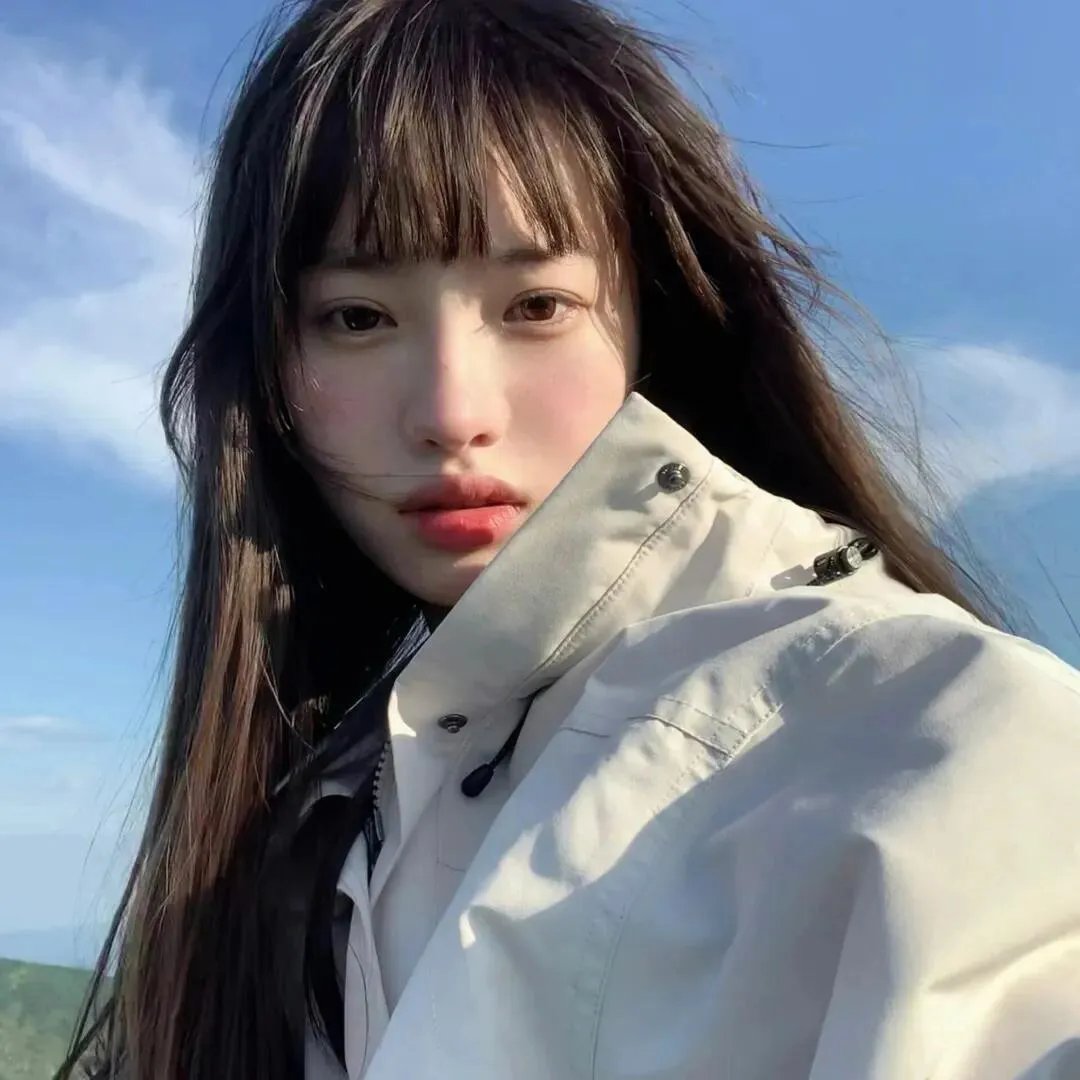 红颜海报